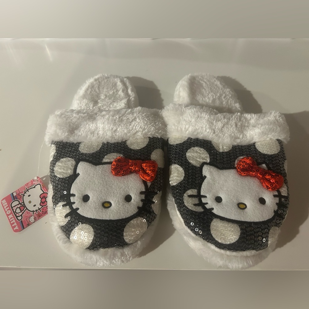 Hello Kitty Slippers